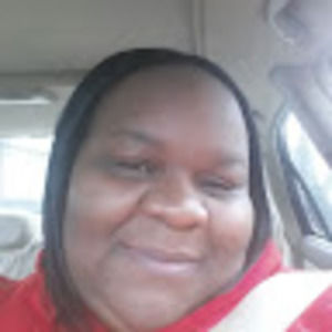 Meet your Posher, Yolanda